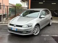 Begagnad VW Golf VII Highline 110 HK (80 kW) 2016 Brun Sedan