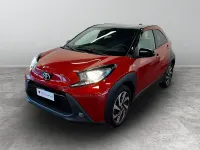 Usata Toyota Aygo X Trend 72 CV (52 kW) 2023 Rosso SUV