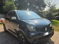 Usata Smart ForFour 71 CV (52 kW) 2015 Nero Utilitaria