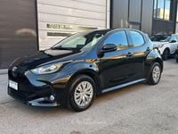 Usata Toyota Yaris Hybrid Business Edition 116 CV (85 kW) 2021 Nero Berlina