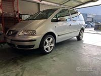 Usata VW Sharan 116 CV (85 kW) 2010 Grigio Monovolume