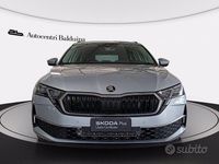 Usata Skoda Octavia Executive 265 CV (194 kW) 2024 Grigio argento met. Station wagon