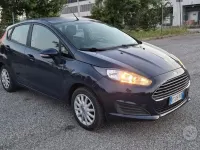 Usata Ford Fiesta 95 CV (69 kW) 2013 Bluazzurro Berlina