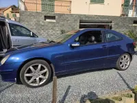 Usata Mercedes C220 143 CV (105 kW) 2001 Bluazzurro