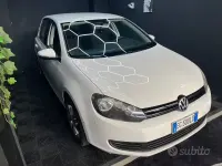 Usata VW Golf VI 80 CV (58 kW) 2011 Bianco Utilitaria