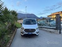 Usata Ford Tourneo Custom 170 CV (125 kW) 2023 Bianco Furgone