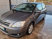 Usata Toyota Corolla 90 CV (66 kW) 2006 Grigio Utilitaria