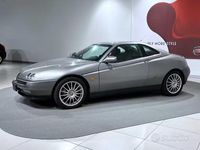 Usata Alfa Romeo GTV 220 CV (161 kW) 1997 Grigio Coupé