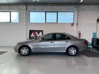 Usata Mercedes E280 Elegance 177 CV (130 kW) 2004 Grigio Berlina