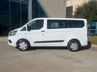 Usata Ford Transit Custom 131 CV (96 kW) 2022 Bianco Monovolume