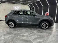 Begagnad VW T-Roc Business 150 HK (110 kW) 2021 Grå SUV