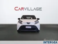 Brugt Toyota Aygo X Active 72 HK (52 kW) 2025 Hvid SUV