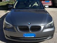 Usata BMW 530 235 CV (172 kW) 2007 Grigio Station wagon