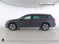 Usata VW Passat Alltrack 200 CV (147 kW) 2023 Grigio Station wagon