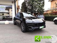 Usata Porsche Macan Turbo Performance Package 441 CV (324 kW) 2017 Nero SUV