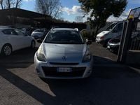Usata Renault Clio II Dynamique 74 CV (54 kW) 2011 Grigio Berlina