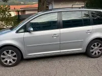 Usata VW Touran 140 CV (102 kW) 2006 Grigio Monovolume