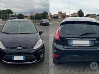 Usata Ford Fiesta 70 CV (51 kW) 2011 Nero Utilitaria