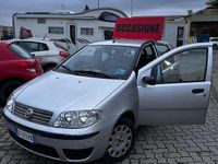 Usata Fiat Punto 60 CV (44 kW) 2009 Gray Utilitaria