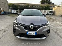 Usata Renault Captur Techno 143 CV (105 kW) 2023 Grigio SUV
