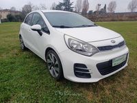 Usata Kia Rio 83 CV (61 kW) 2016 Bianco Utilitaria