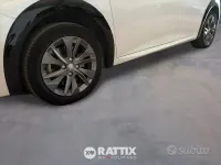 Usata Peugeot 208 Allure 100 kW (136 CV) 2021 Bianco Utilitaria