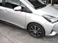 usata Toyota Yaris Hybrid 1.5 garanzia RATEIZZABILE