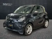 Usata Smart ForTwo Electric Drive Pure 41 kW (56 CV) 2021 Deep black Berlina