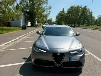 Usata Alfa Romeo Giulia 210 CV (154 kW) 2017 Grigio Berlina