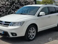Usata Fiat Freemont Lounge 140 CV (102 kW) 2013 Bianco SUV