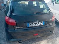 Usata Peugeot 206 90 CV (66 kW) 2000 Nero Berlina