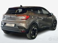 Usata Renault Captur Techno 90 CV (66 kW) 2025 Grigio chiaro SUV