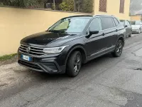 Usata VW Tiguan Allspace 150 CV (110 kW) 2022 Nero SUV