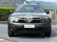 Usata Dacia Duster Lauréate 110 CV (80 kW) 2013 Grigio SUV