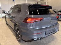 Usata VW Golf VIII R-line 150 CV (110 kW) 2025 Grigio Utilitaria