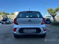 Usata Kia Picanto City 67 CV (49 kW) 2017 Beige Utilitaria