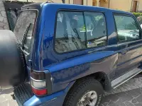 Usata Mitsubishi Pajero Top 125 CV (91 kW) 1998 Blu/azzurro SUV