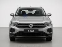 Usata VW T-Roc Move 116 CV (85 kW) 2024 Argento SUV