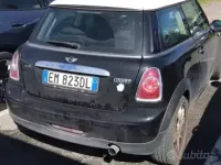 Usata Mini Cooper 122 CV (89 kW) 2013 Nero Utilitaria