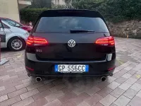 Usado VW Golf VII GTI 245 CV (180 kW) 2018 Negro Berlina