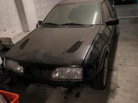 Usata Ford Sierra 200 CV (147 kW) 1991 Nero Berlina