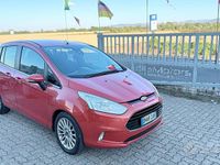 Usado Ford B-MAX 95 CV (69 kW) 2013 Naranja Monovolumen