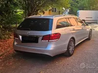 Usata Mercedes E220 170 CV (125 kW) 2015 Grigio Station wagon