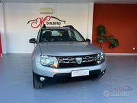 Usata Dacia Duster 110 CV (80 kW) 2017 Grigio SUV