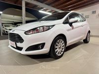 Usata Ford Fiesta Business Edition 60 CV (44 kW) 2013 Bianco Berlina