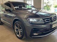 Usata VW Tiguan Allspace R-line 190 CV (139 kW) 2018 Grigio daytona SUV