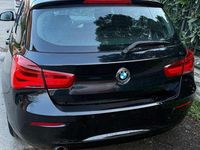 Usado BMW 116 116 CV (85 kW) 2015 Negro Utilitario