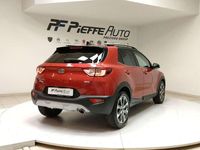 Usata Kia Stonic 120 CV (88 kW) 2018 Rosso SUV