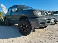 Usata Nissan Navarra 2002 Grigio SUV
