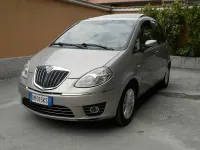 Usata Lancia Musa 95 CV (69 kW) 2008 Monovolume